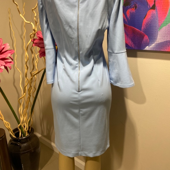 Dress - Picture 4 of 5